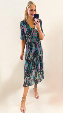 A2194 Kenu Aqua Feather Shift Dress