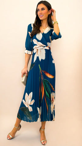 A1781 Hope & Ivy Arna Maxi Dress