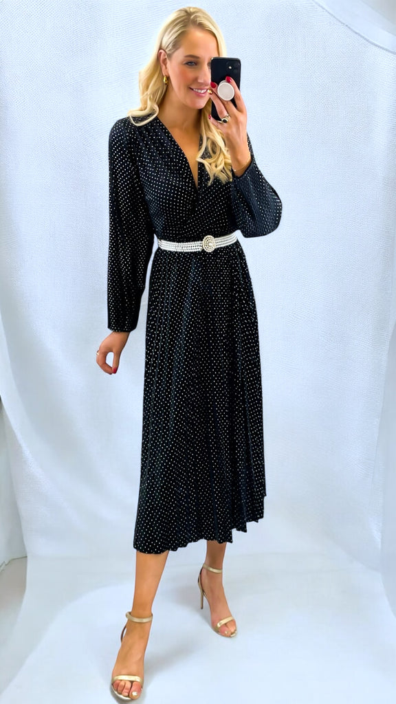 A2079 Black Sparkle Velvet Pleat Dress