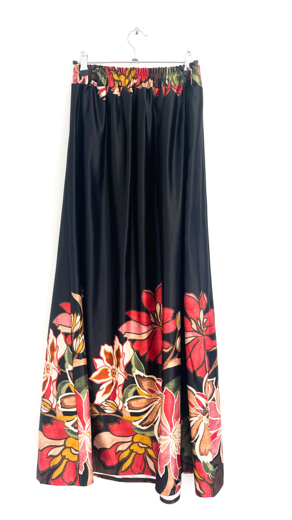 A2123 Black Print Maxi Skirt