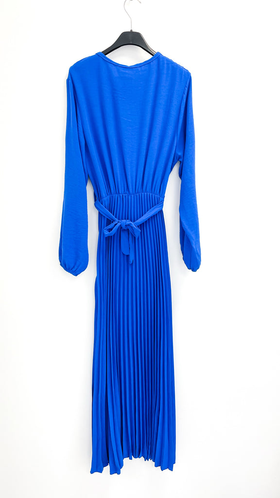 A1882 Sady Blue Pleat Dress