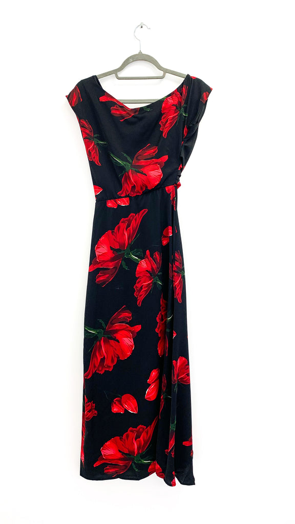 4-A1826 Ariana Black/Red Floral Dress