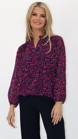 A2147 Freretta Blush Pullover